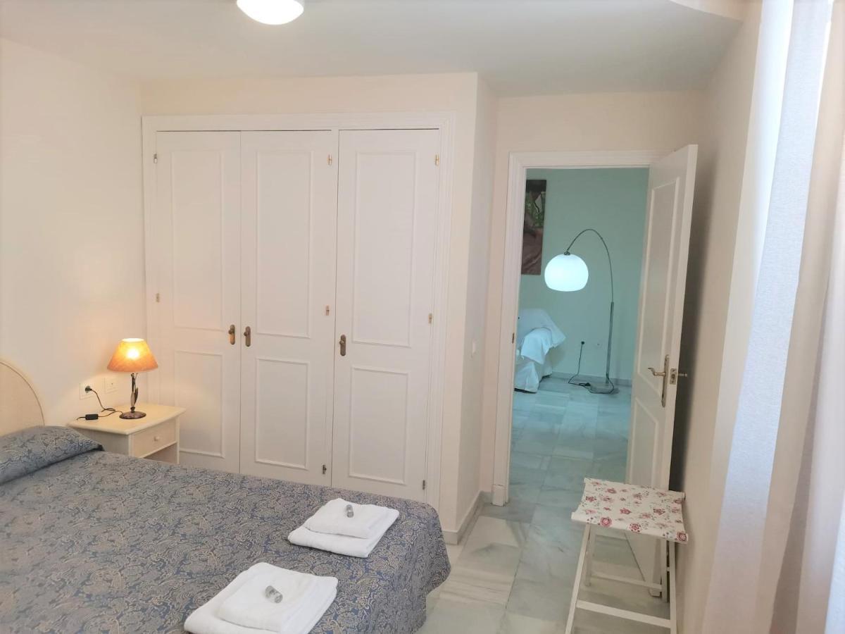 Apartamentos Larga 70 El Puerto de Santa María Extérieur photo