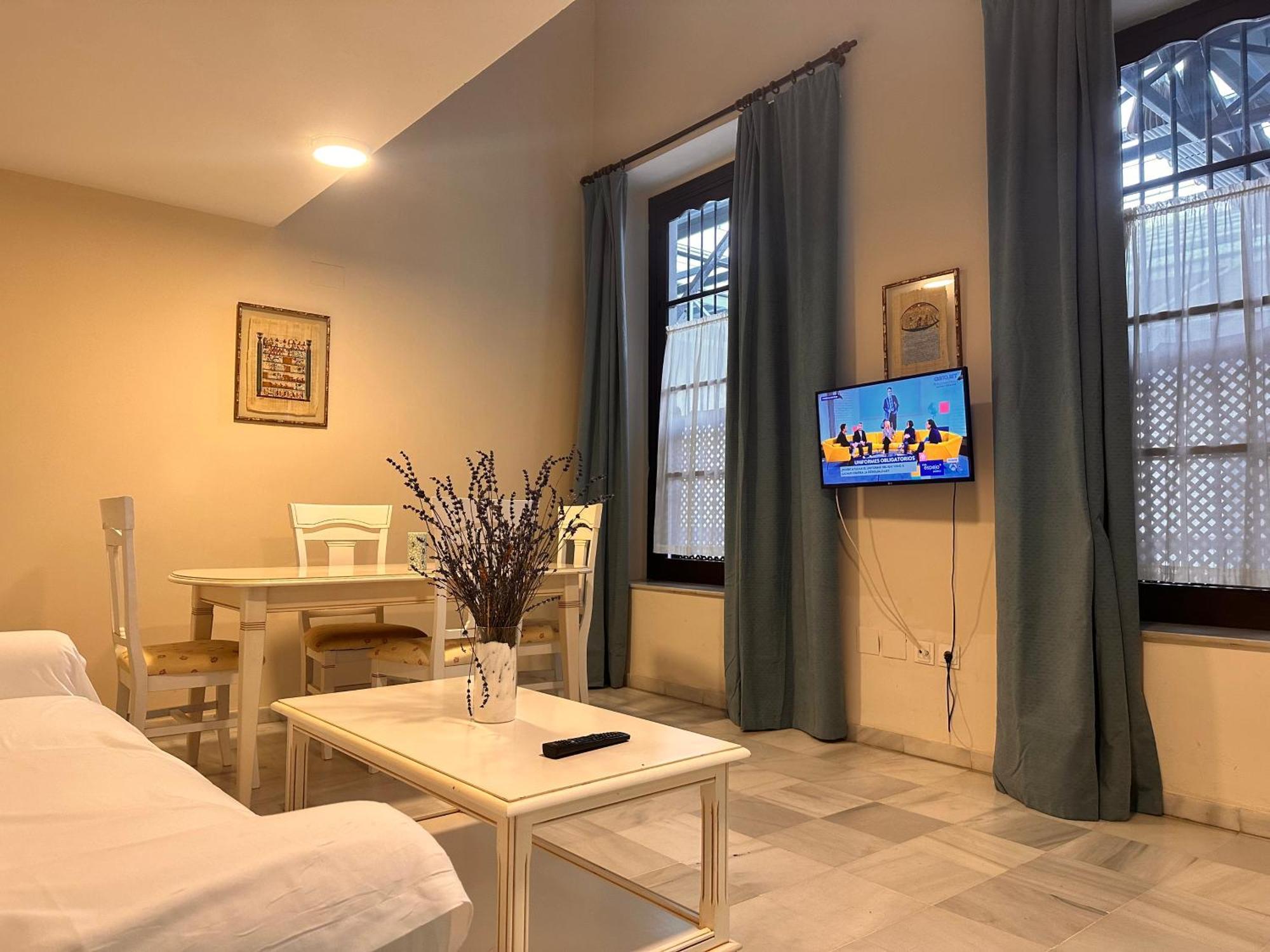 Apartamentos Larga 70 El Puerto de Santa María Extérieur photo