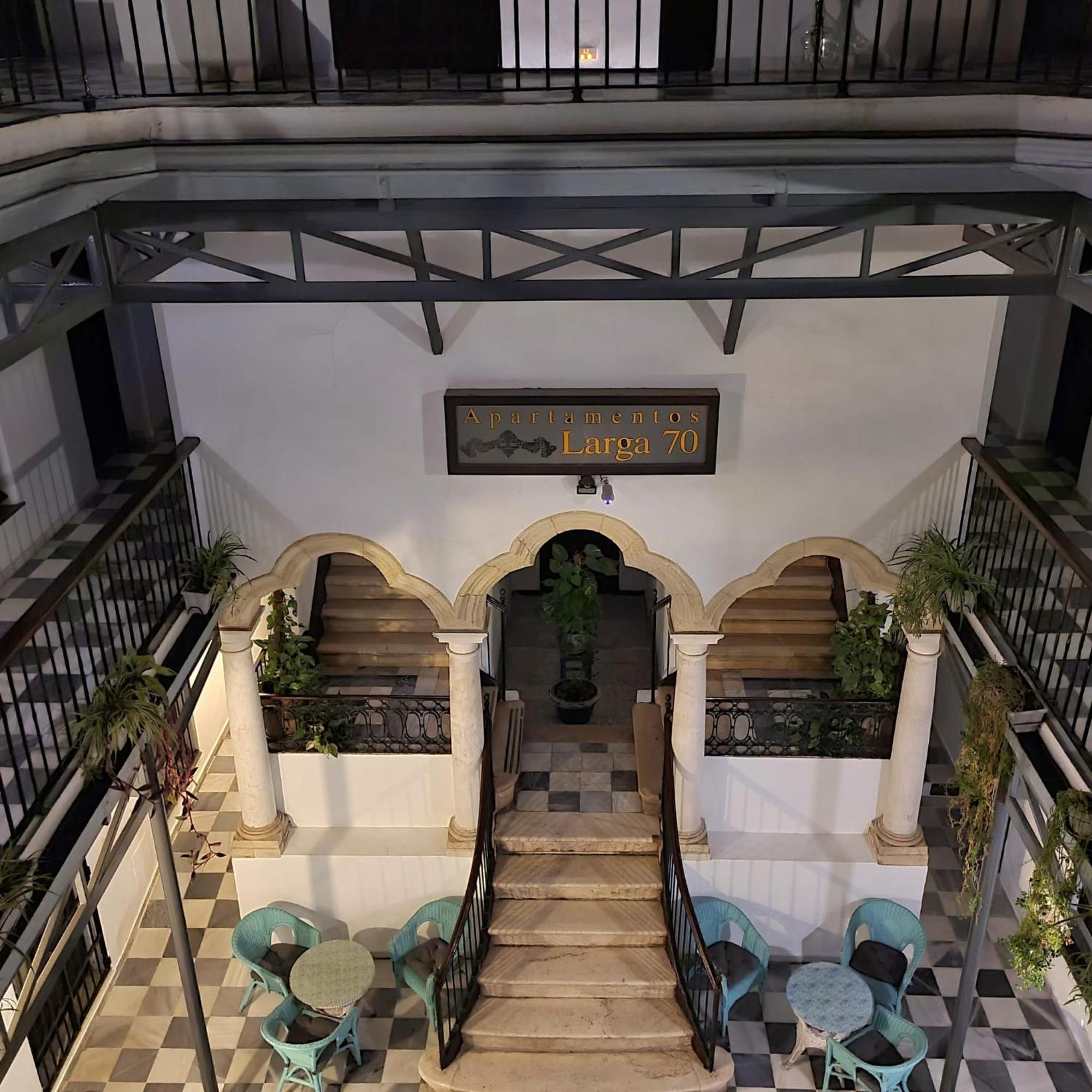 Apartamentos Larga 70 El Puerto de Santa María Extérieur photo