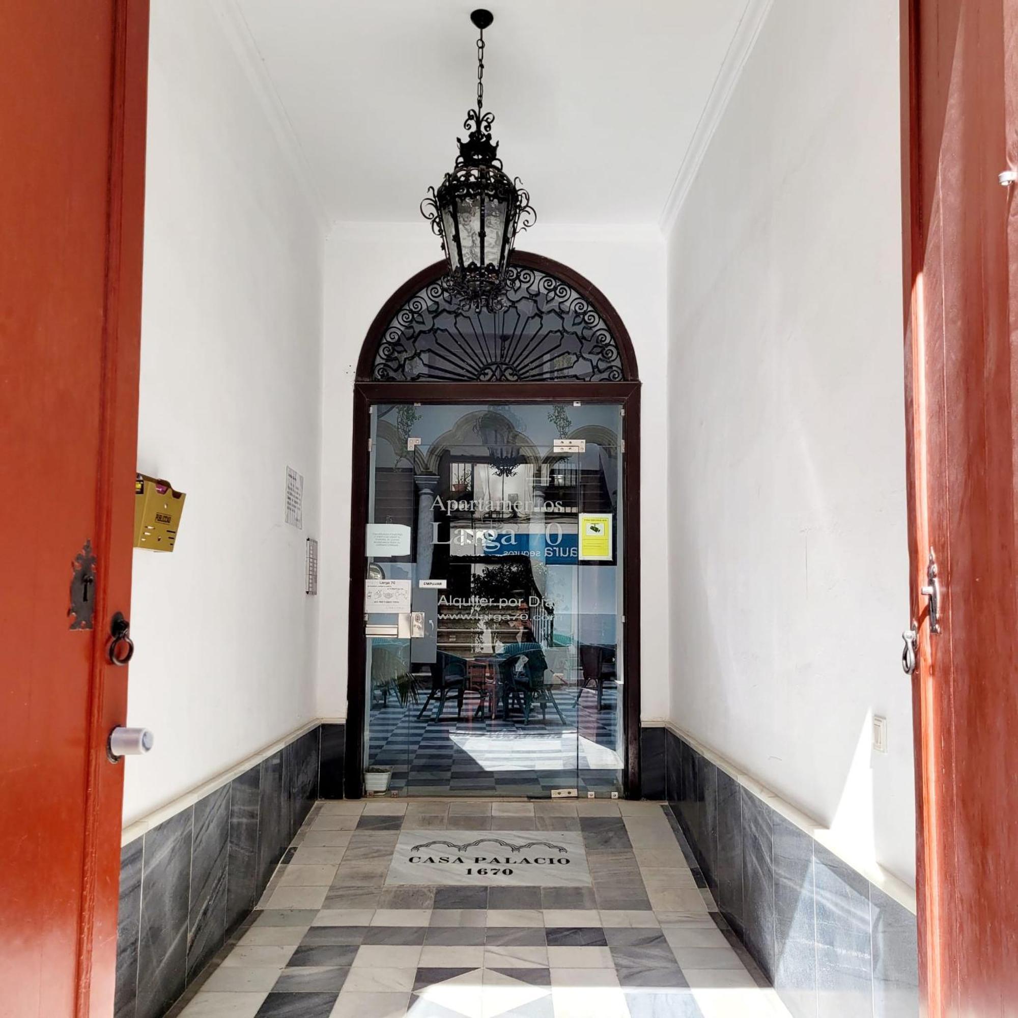 Apartamentos Larga 70 El Puerto de Santa María Extérieur photo